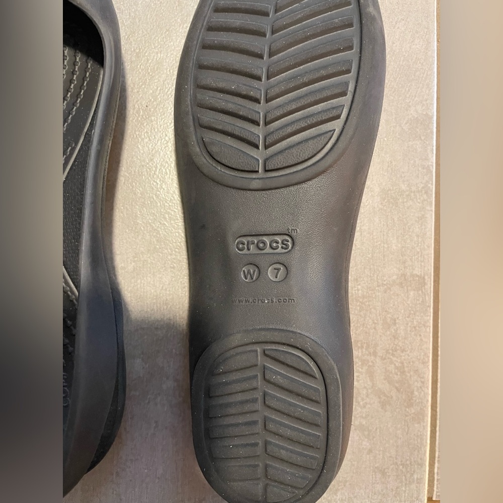 Croc ballet flats